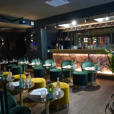 Saint-julien 3* Angers